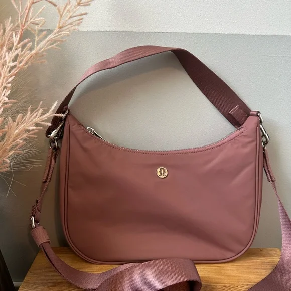 NWOT Lululemon Athletica Adjustable Mini Shoulder Bag 3L Crossbody - Picture 7 of 8